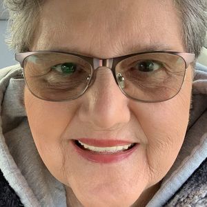 Meet your Posher, Linda